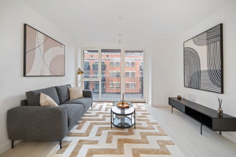 Bright lounge with balcony doors in Hayes West London